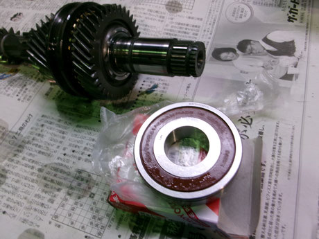 AW11 MR2 インプットシャフトベアリング