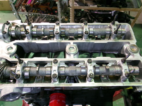 AE92 ４AGZ カムシャフト組付け