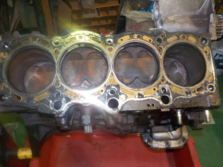 SW20 MR2 ピストン