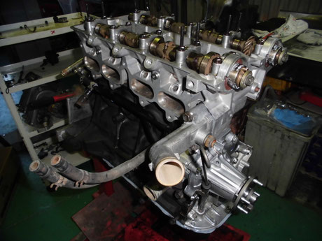 AE86トレノ　カムシャフト組付け