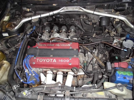 ＡＥ９２　エンジン載せ替え