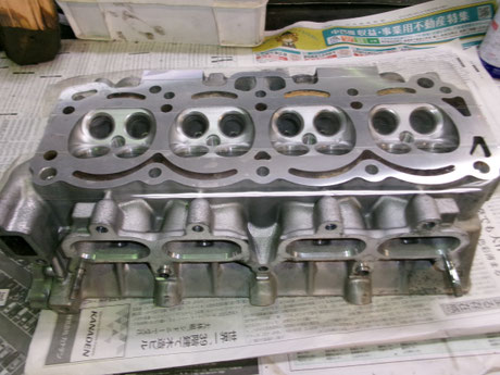 AW11 MR2 シリンダヘッド 研磨