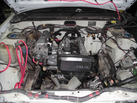 AE85改トレノ　リビルトエンジン取り付け