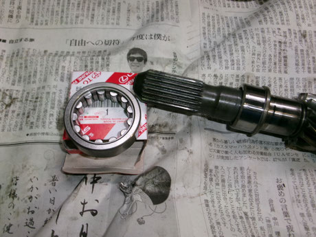 AW11 MR2 インプットシャフト フロントベアリング交換