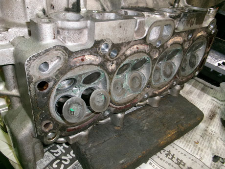 AW11 4AGZ バルブ擦り合わせ
