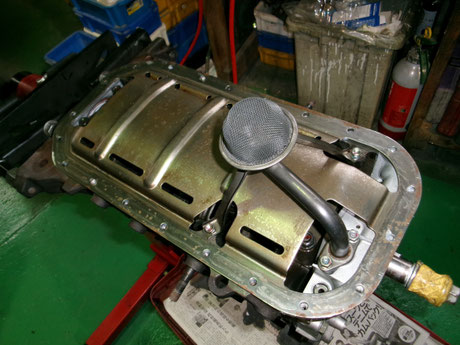 AW11 MR2 オイルストレナー