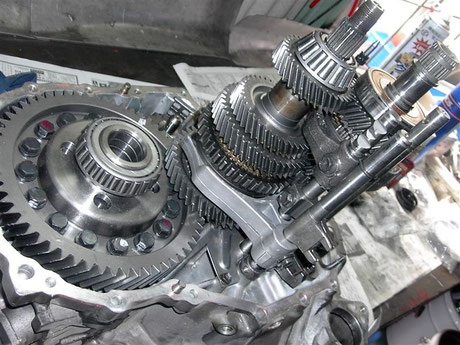 SW20 MR2 LSD組付け