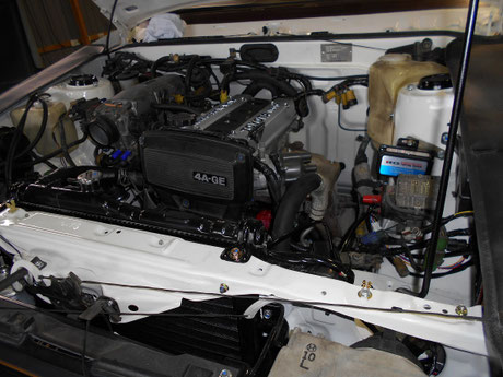 AE86 レストア エンジンルーム 組み立て