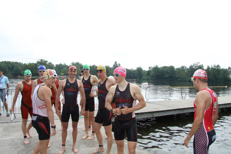 Dominik Sowieja 2.Triathlon Bundesliga Darmstadt Schwimmstart