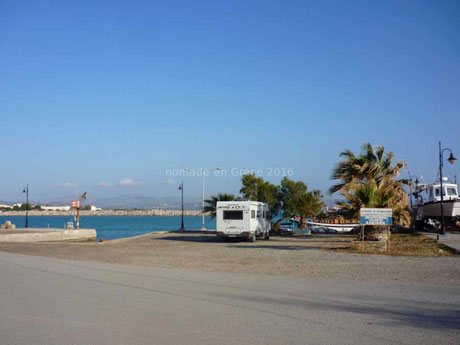 Sur le port de Pyrgos