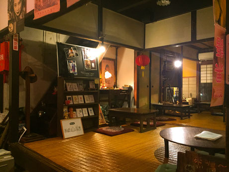 京町屋を改装して作られた素敵なお店