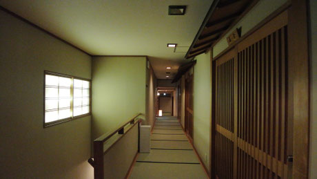 嵐山辨慶の廊下