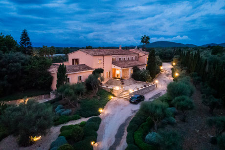 Hochzeit, Mallorca, Majorca, Malle, Wedding, Destination Wedding, Ausland Hochzeit, Stylingbegleitung Hochzeit Ausland, MUA, Visa, Haare, Brautpaar, Eine Woche Hochzeit