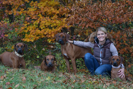 Chinua, Zina, Jara und Ivie