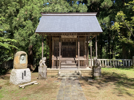 悠久山招魂社