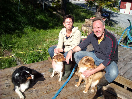 2013 Simone und Dietmar mit Neele, Thyra und Anouk