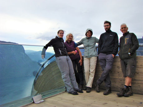 Sindy, Liane, Ina, Thomas, Matze (v.l.n.r.)