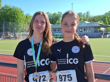Julia Aleksiienko und Ivona Deljanin