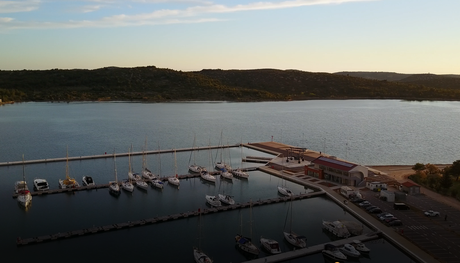 Hafen Pirovac