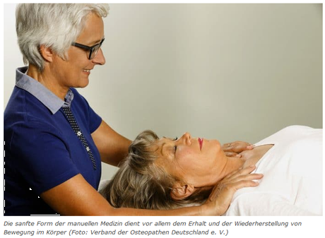 Osteopathie hilft, Beweglichkeit im Alter zu erhalten