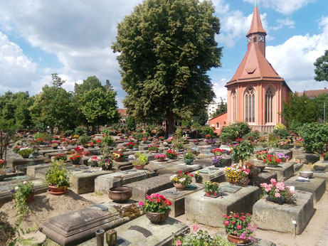 Johannisfriedhof Nürnberg Bestatter Fischer Friedhofskapelle