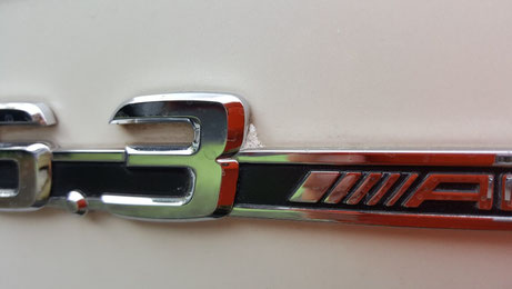 C63amg 　エンブレムのWAXカス