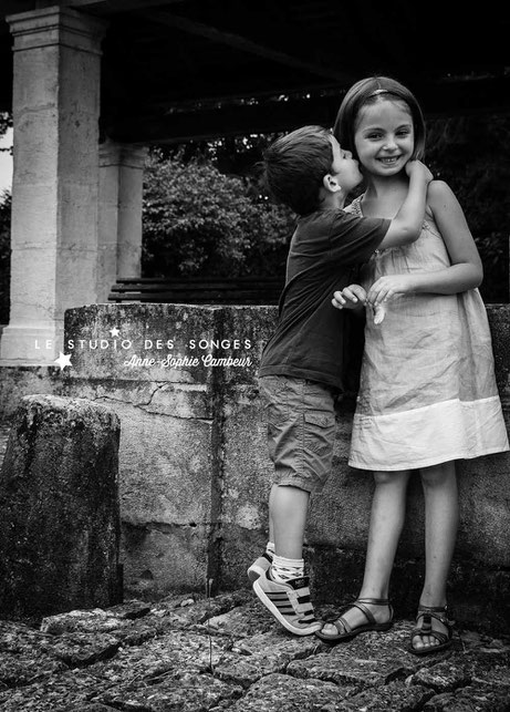 Séance Famille Pesmes Côte d'Or Photographe Dijon le Studio des Songes Anne-Sophie CAMBEUR