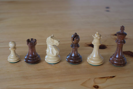 Pewatronic chessmen, king size 70mm