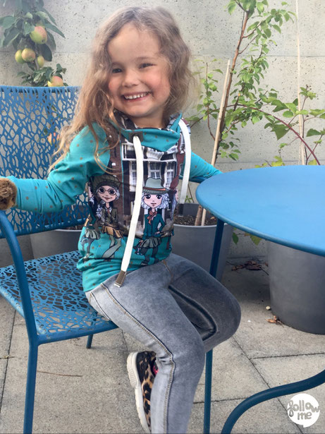 Der neue Stenzo Herbst-Jersey mit den Girls als Kinder-Hoodie
