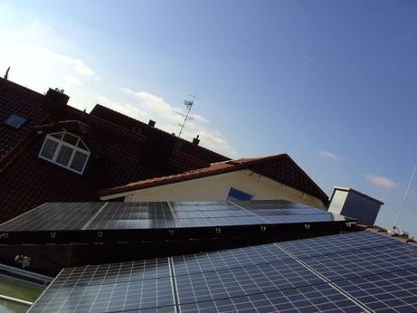 Dach check Beratung und KWK Technik Solarstromanlagen / Photovoltaik