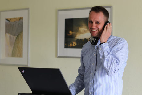 Discjockey Sven spielt Musik in Düren, Aachen, Euskirchen, Rhein-Erft-Kreis, und Bonn.