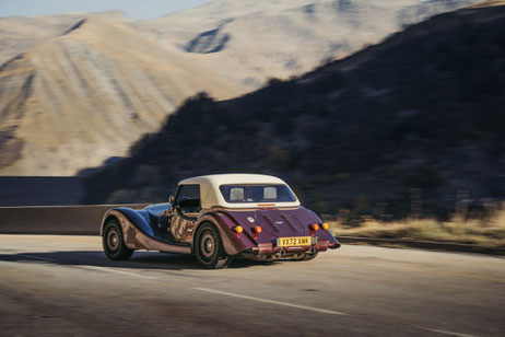 Morgan Plus Six auf der Straße