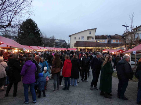 (Bilder: buebikernews)