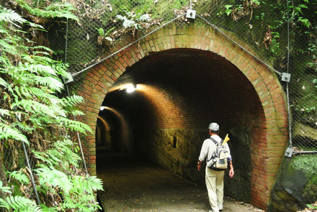 旧海軍時代に造られたトンネル