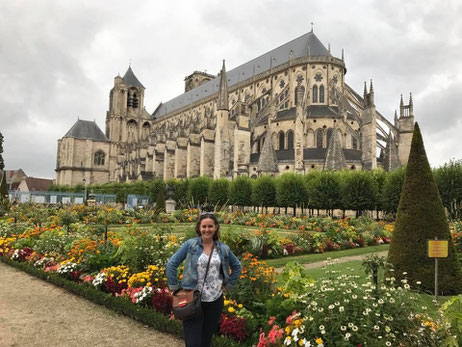 vivir en Francia, costumbres francesas, comida en Francia, pueblos de francia, gerberoy, una colombiana en francia