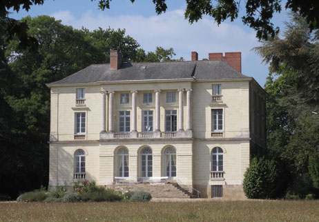 Château de Grandville. Port-Saint-Père.