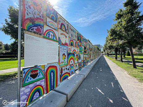 your age and my age and the age of the rainbow Wien