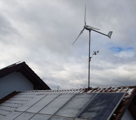 Windanlage mit Solaranlage kombinieren. 