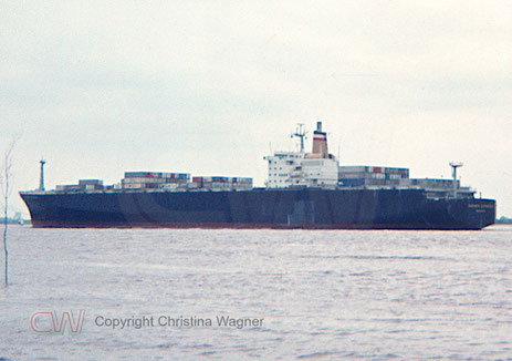 Hapag-Lloyd Containerschiff Bremen Express