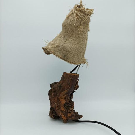 Witch Leuchtskulptur aus Altholz von Abt-Art 2023