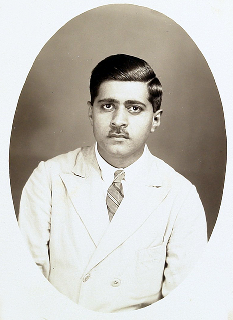 Photo is courtesy of the Jessawala Collection-AMB Trust India