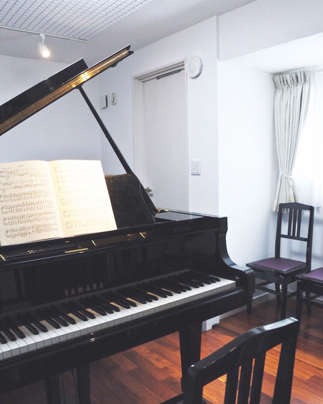 ピアノ教室 grazioso - 西宮市 名塩南台 個人ピアノ教室：レッスン室
