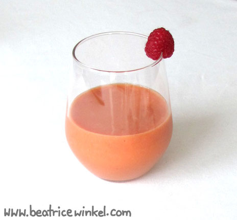 Beatrice Winkel - peach raspberry soup