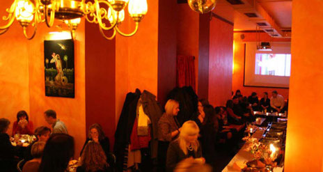 Aapka - Indian Restaurant Berlin Kastanienallee - Lounge Bar & Cocktails