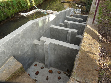 Après le coffrage et le coulage du béton, le séchage