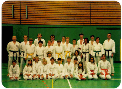 Bild 02: Karate Dojo Basbeck 1995......................................zum Vergrößern bitte auf´s Bild klicken!