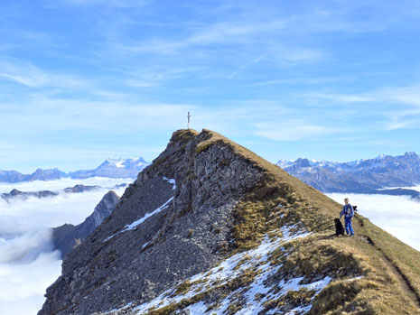 Schwalmis mit Nebelmeer