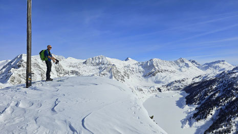 Aussicht vom Föisc zum Ritomsee