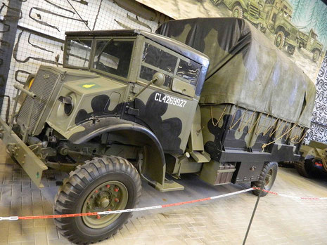 Ford CWT mit schöner "Mickey-Mouse"-Tarnung in der Ausstellung