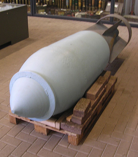 1000 kg Bombe